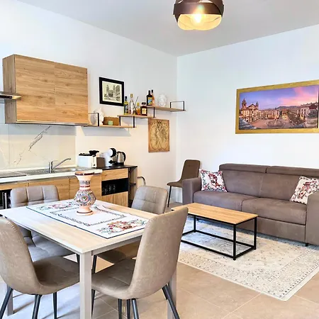 Helena - Secondo Canto *